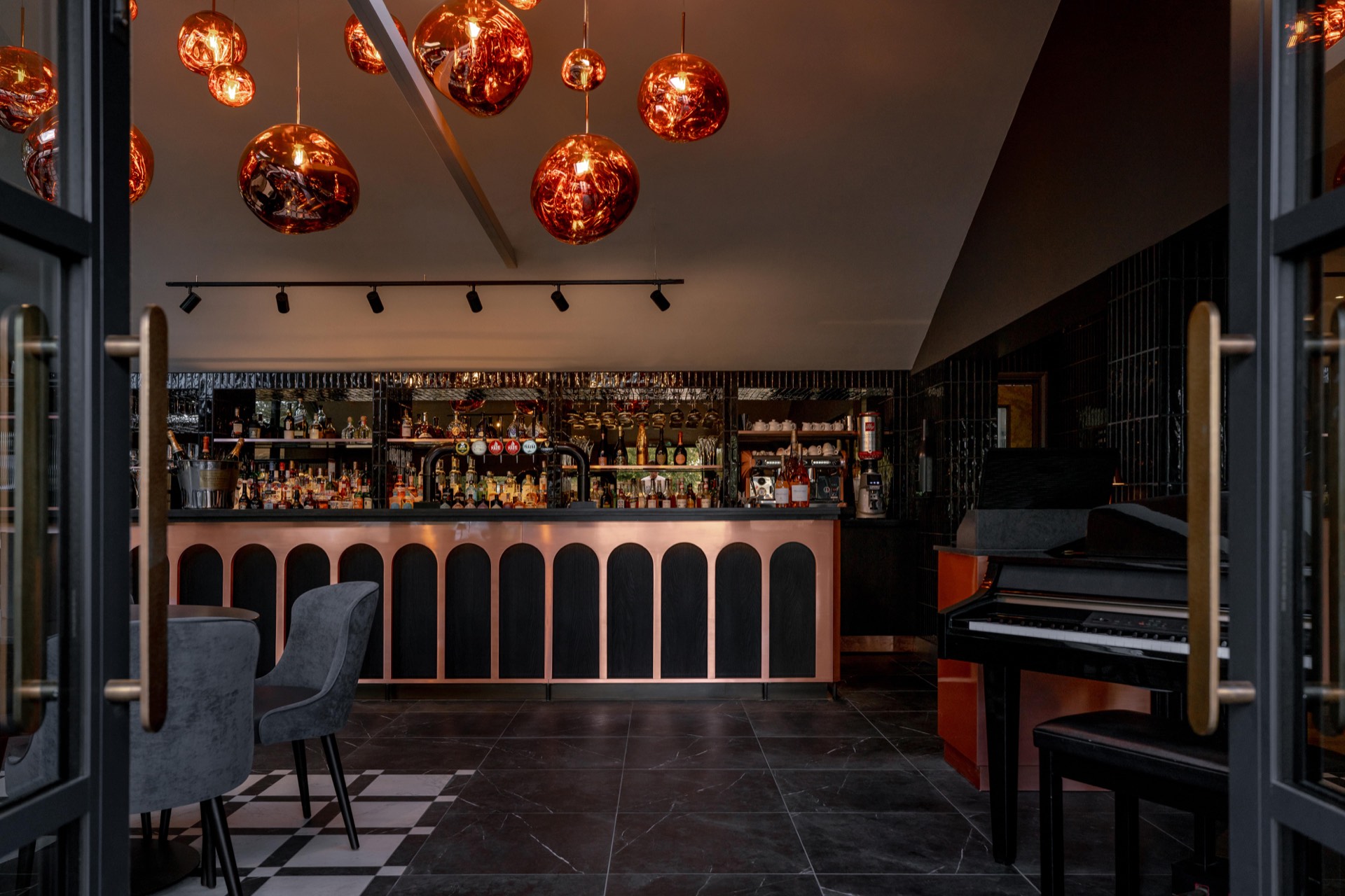 The bar with the piano