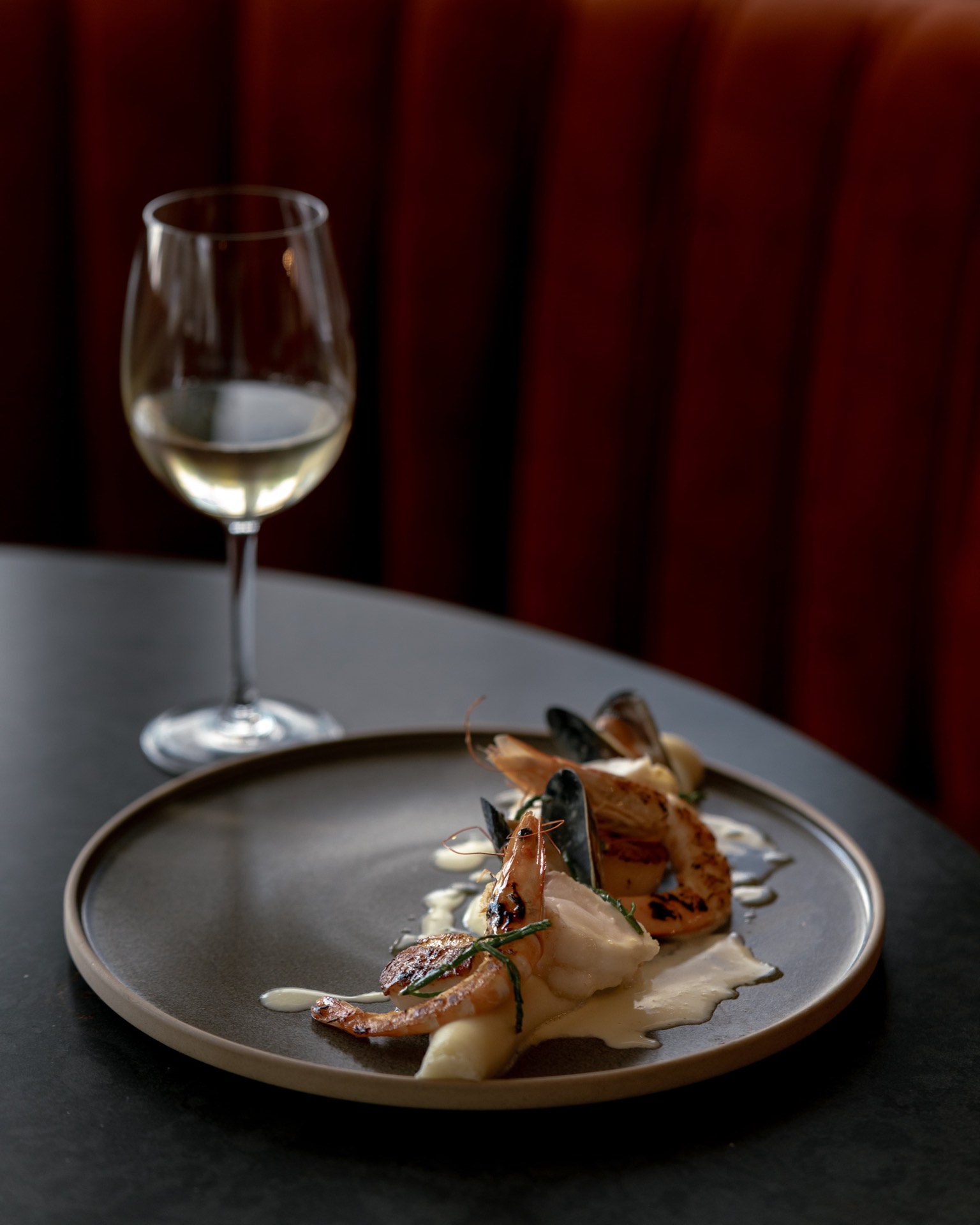 Prawns and mussels served with wine